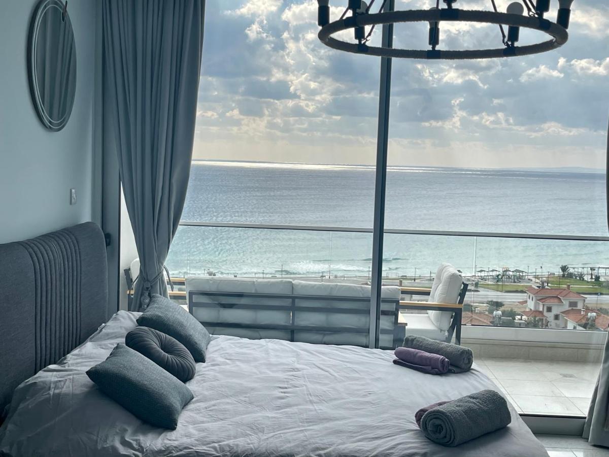 Sea View Suites By The Coast Famagusta  Exterior foto