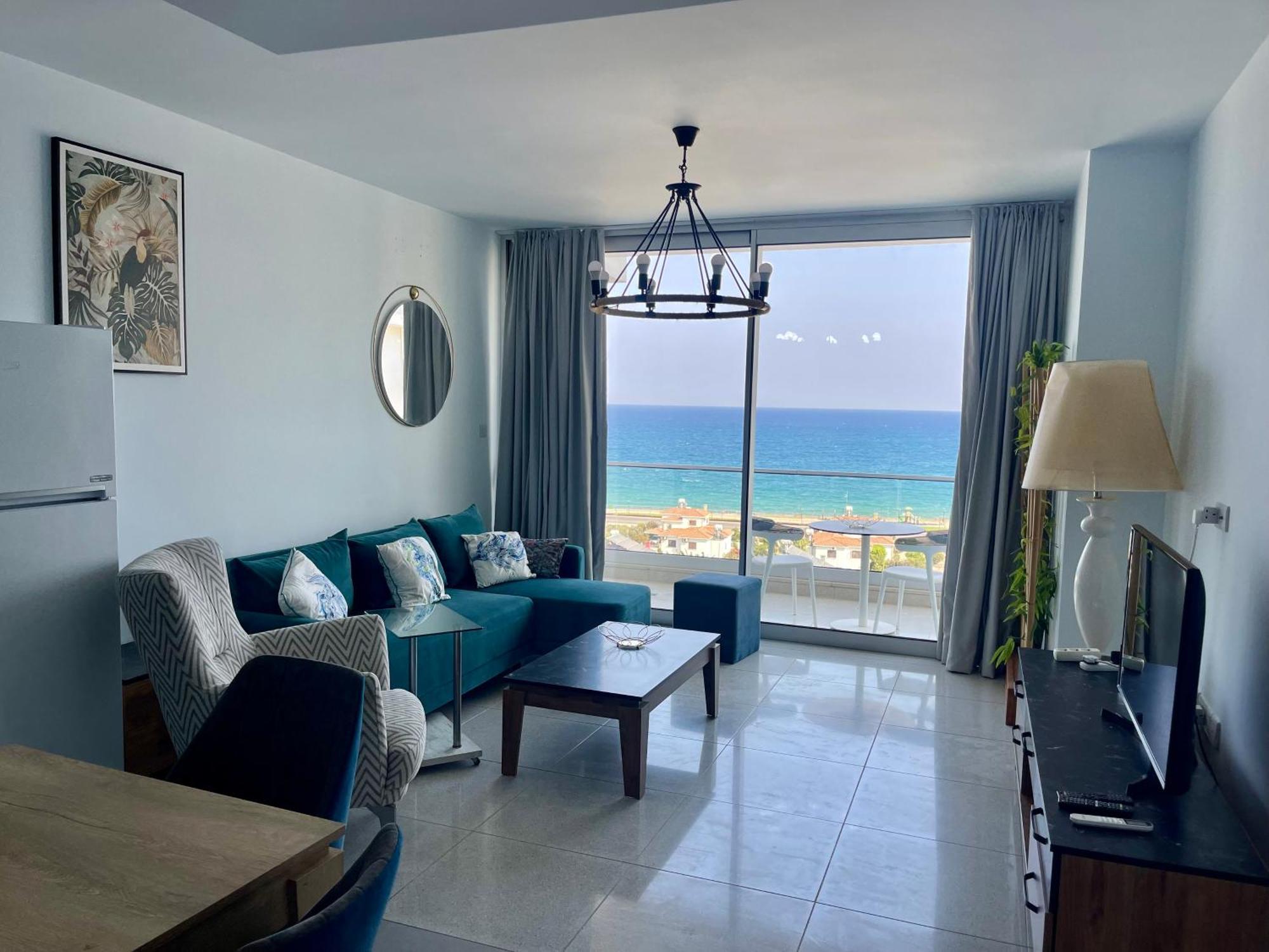 Sea View Suites By The Coast Famagusta  Exterior foto